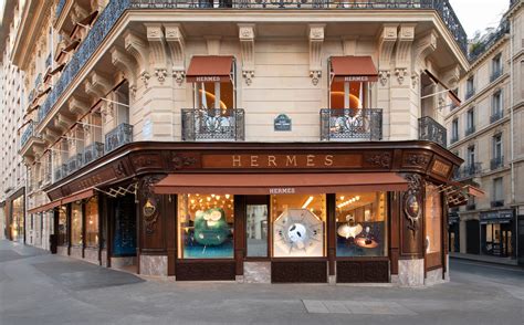 hermes store.